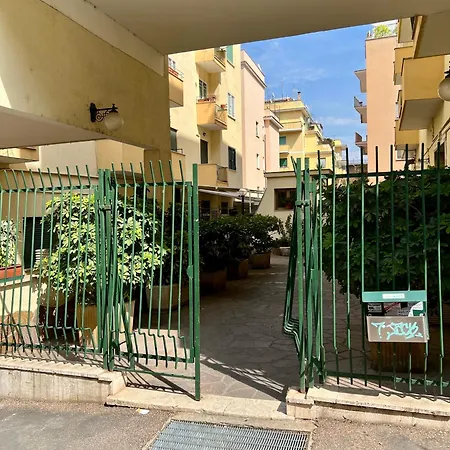 Lilia Charming Flat Appartement Rome