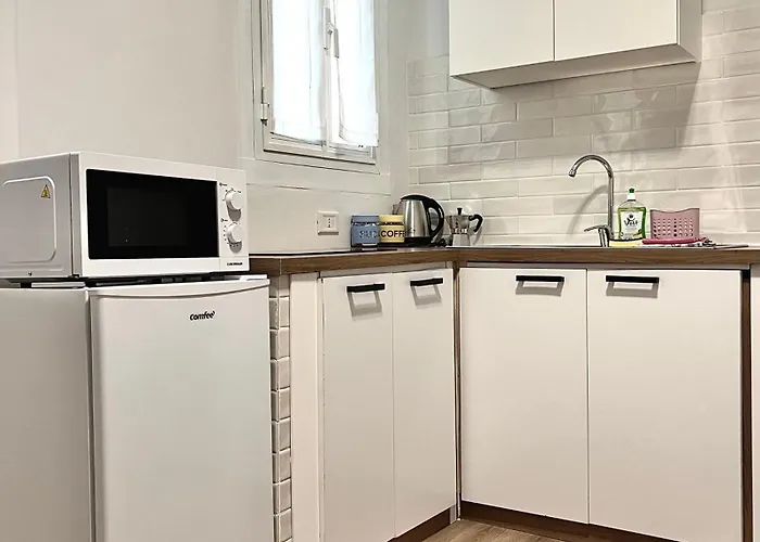 Lilia Charming Flat *